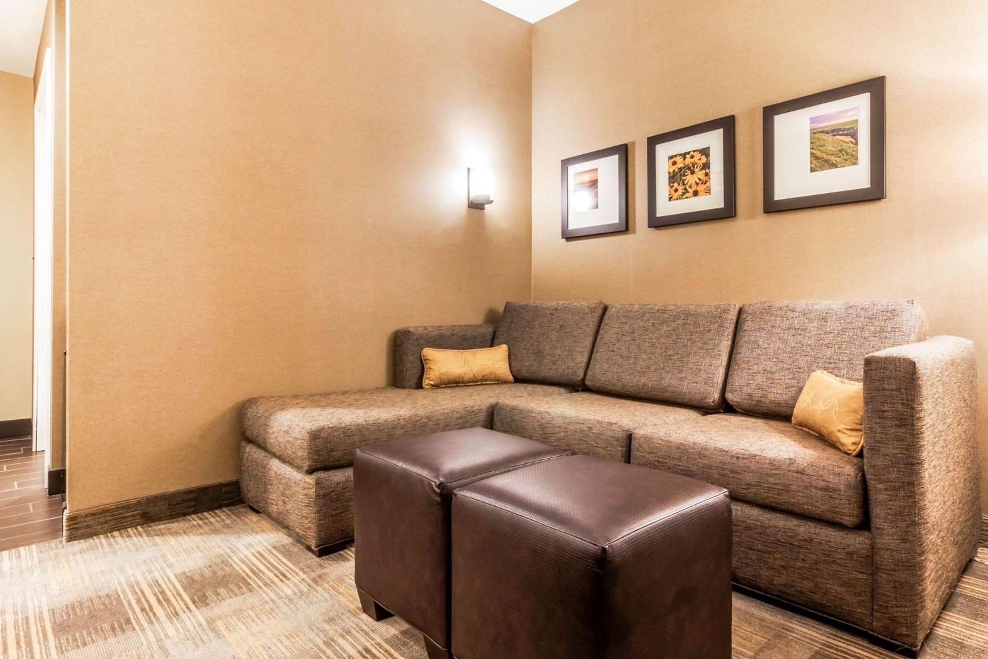 Comfort Suites University Brookings Exterior foto